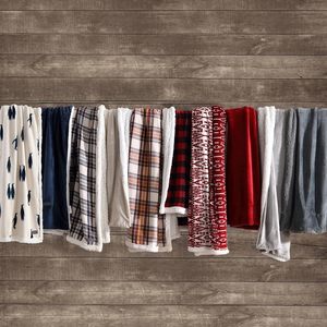 BORA Modern Christmas Flannel Blanket 100% Polyester Warm Fluffy with Joyous Geometric Print Woven Cartoon <strong>Character</strong> for <strong>Bed</strong> - Product Image 5