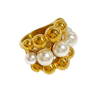Elegante Anillo de Acero Inoxidable con Racimo de Perlas, Chapado en Oro de 18K PVD, Estilo Moderno, Joyería Impermeable, Anillos Gruesos para Boda - Product Image 1