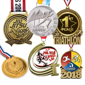 Üretmektedir katolik jimnastik bisiklet yarışı voleybol altın kaplama gravür madalya Metal spor özel boş madalya