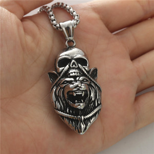 Colgante de acero inoxidable con diseño de calavera de lobo, estilo punk, collar para hombre, regalo, joyería de moda - Product Image 3