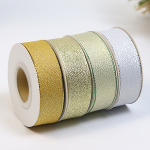 Bán Buôn Tùy Chỉnh Vàng Bạc Kim Loại Polyester <span class=keywords><strong>Ribbon</strong></span> Cuộn Satin Rắn Màu Long Lanh Băng Cho Món Quà Giáng Sinh Trang Trí - Product Image 2