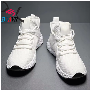 รองเท้าผ้าใบกีฬาระบายอากาศสำหรับผู้ชาย รองเท้าวิ่งสำหรับนักเรียนชาย - Product Image 5