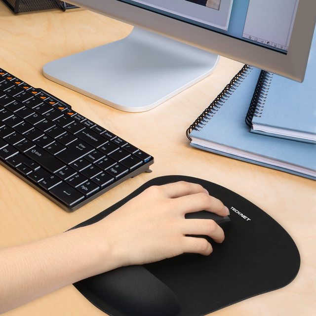 Custom Adult 3D Anime Sexy Girl Square Gaming Mouse Pad Ergonomic Natural Rubber Wrist Rest Breasts Stock Cartoon Style Office