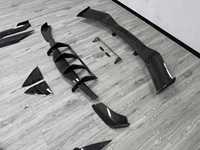 Bodykit de voiture en Fiber de carbone de haute qualité BTC pour Chevrolet Corvette C8 nouvelle condition diffuseur de lèvre avant jupes latérales capot de becquet