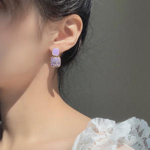 Pendientes de Cristal Cuadrados Morados Estilo Coreano, Elegantes Pendientes Geométricos de Diamantes con Esmalte Morado para Mujer - Product Image 3