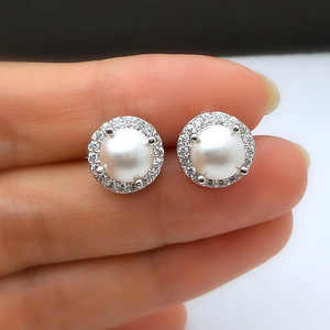 Mini Orecchini a Perno per Donne, Eleganti Accessori per Orecchie da Indossare Quotidianamente - Product Image 2