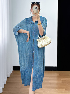 Robe d'été plissée Miyake pour femme, couleur unie bleu <span class=keywords><strong>jean</strong></span>, manches courtes, col polo boutonné, Vestido - Product Image 4