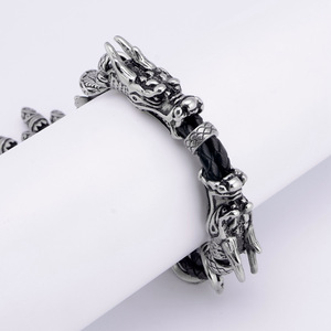 Bracciale da uomo di lusso semplice stile Dragon Series Design originale pistola nera colore tendenza a caldo in acciaio inox maglia a catena animale - Product Image 2