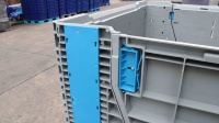Bac à palettes en plastique solide QS 600L, robuste, en HDPE, pour le stockage logistique, avec couvercle