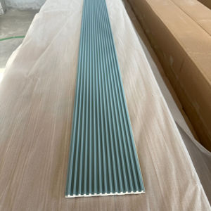 Sonsill <span class=keywords><strong>Panel</strong></span> de pared de PVC compuesto estriado ignífugo para interiores <span class=keywords><strong>Panel</strong></span> de pared Wpc <span class=keywords><strong>Panel</strong></span> de pared decorativo - Product Image 3