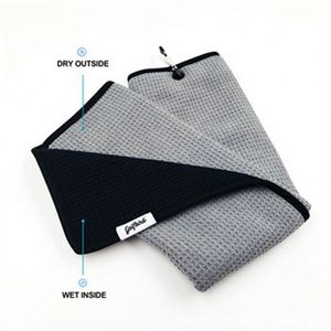 Ensemble de serviettes de golf bleues pliables en trois parties, en microfibre tricotée robuste, écologiques, à séchage rapide, motif gaufré, avec grande pince mousqueton - Product Image 4
