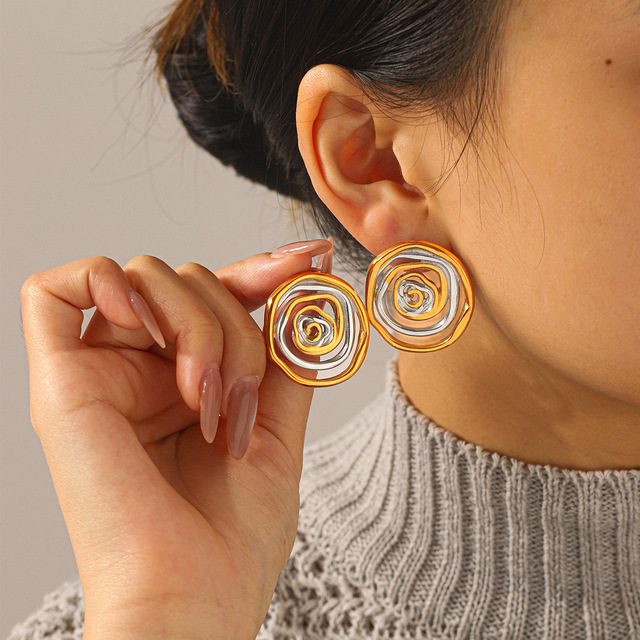 Landy Jewelry Trendy Geometric High Polish 18K Gold Plated Stainless Steel Hollow Spiral Hammer Stud Earring for Women