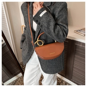 Nouveau Sac à Bandoulière Femme 2026 en Cuir PU, Modèle <span class=keywords><strong>Selle</strong></span>, Design Tendance - Product Image 3