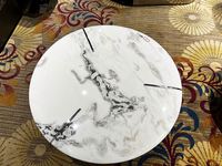 Ensemble de tables basses rondes en quartz blanc - Quartz marbré de luxe - Design minimaliste moderne pour salon de luxe