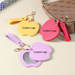 Espejo de maquillaje de cuero con forma de manzana y llavero, espejo compacto portátil para viajes y bolsos - Product Image 3