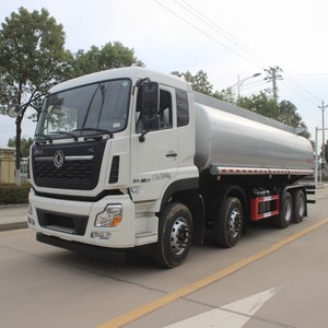 Camion-citerne Dongfeng 8x4 30000L pour le transport de carburant inflammable et le ravitaillement mobile - Product Image 5