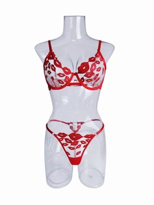 Ensemble de lingerie sexy pour femme, motif lèvres rouges, brodé, confortable, respirant, tendance - Product Image 5