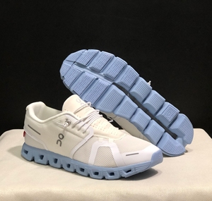 Meilleur prix sur les chaussures de course Cloud Running Shoes Cloud 5, empeigne en mesh, douces, antidérapantes, résistantes à l'usure, basses, décontractées, unisexes, pointures 36-45 - Product Image 2