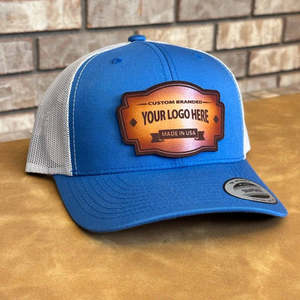 Casquette personnalisée noire Gorras Camo à profil bas Richardson avec filet orange à l'avant et à l'arrière, casquette trucker Richardson 112 en maille - Product Image 1