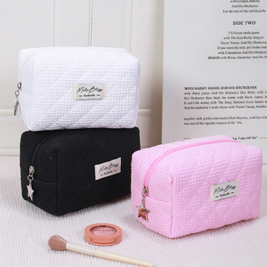 Dames Quilten Geruite Potloodzak Grote Opslag Rits Sluiting Katoen Cosmetische Tassen Brief Print Wafel Make-Up Tas Voor Vrouwen - Product Image 2