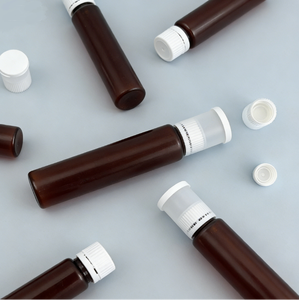 Flacone in Plastica PET Ambrato a Doppio Contenitore per Liquidi Orali, Grado Alimentare, con Tappo Antimanomissione per Medicinali Liquidi - Product Image 1