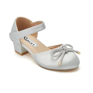รองเท้าส้นสูงเด็กผู้หญิง,ใหม่ฤดูร้อน2023รองเท้าการค้าต่างประเทศรองเท้าแตะเจ้าหญิงติดโบว์มีฮู้ด