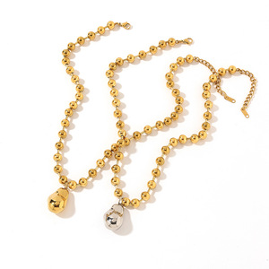 Collar de acero inoxidable con cadena de cuentas redondas y colgante irregular para mujer, joyería de regalo de estilo europeo - Product Image 4