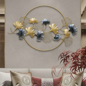 Sculpture murale contemporaine en métal circulaire de grande taille en forme de feuille de Ginkgo |   Décoration murale en forme de branche or et bleu marine pour hôtel et maison - Product Image 1