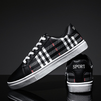 Baskets en toile pour hommes, chaussures de haute qualité à coupe basse, Sneakers plates et tendance