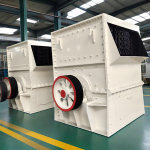 Nhiệm Vụ Nặng Nề Di Động Công Suất Cao Di Động Khai Thác Mỏ Đá Loại Hộp Búa Máy Nghiền Với Động Cơ Động Cơ Bơm Mang Cho Quặng Chế Biến - Product Image 3