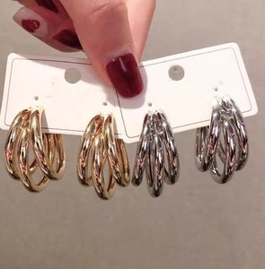 Hot Selling Trendy <b>Hook</b> Hoop <b>Earrings</b> Alloy Gold Plated Hip Hop Unisex - Product Image 1