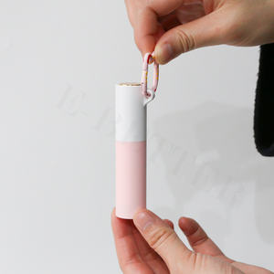 Nieuwe Draai-Up 10Ml Etherische Olie Spuitfles Sleutelhanger Reiszakformaat Parfumverstuiver Hervulbaar Met Haak Sleutelhanger Houder - Product Image 1