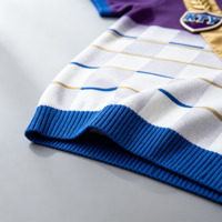Pull tricoté personnalisé à manches courtes pour fraternité, motif écossais violet et bleu, broderie de badge, pour homme