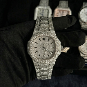 Montre en argent sterling 925 avec pierres en moissanite VVS, bijoux hip-hop, montre cadeau disponible à bon prix - Product Image 1