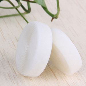 Attaches auto-agrippantes multi-usages (2m x 2,5cm) coupables, directement de l'usine. Peut être cousu sans colle au dos - Product Image 4