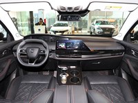 Voiture d'occasion haut de gamme modèle 2021 Changan UNI-K, SUV de luxe, véhicule conduite à gauche, phares LED, toit ouvrant panoramique