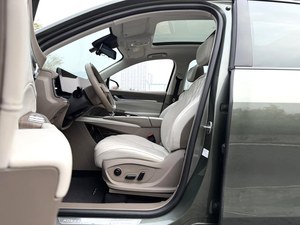 SAIC Roewe MG RX9 Roewe RX9 2.0TGI <span class=keywords><strong>4x4</strong></span> 4WD AWD Automatico SUV di Medie-Grandi Dimensioni 242 CV Ampio Spazio Confortevole Auto Nuova - Product Image 5