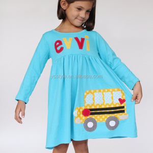 Abito da Principessa Personalizzato con Monogramma, Applicazioni Ricamate, Maniche Lunghe in Cotone e Spandex, Abbigliamento per Bambina - Product Image 1