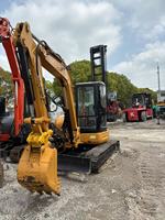 Excavatrice 304 d'occasion, modèle 2021, poids opérationnel de 4 tonnes, capacité de la benne de 0,3 m³, performances excellentes, prix abordable, à vendre