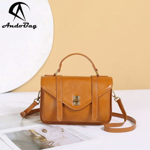 Sacs à main AndoBag pour femmes, en cuir de vache véritable, style rétro européen et américain, sac bandoulière, sac à main décontracté pour femmes, 88820 - Product Image 1
