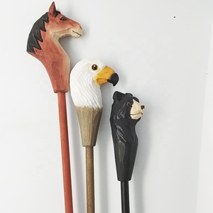 Rascador de Costas de Madeira Artesanal com Cabeça de Animal, Lembrança Turística, Presente, Direto da Fábrica - Product Image 3