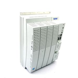 Inversor de Frecuencia de Control Vectorial PWM de Alta Eficiencia de 22kW 400V Trifásico de 650Hz E82CV223K4B571 para Lenze - Product Image 2