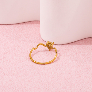 Gioielli Joolim Anelli per Donne in Acciaio Inossidabile Placcato Oro 18K con Zirconia a Goccia e Linee Ondulate Lucide - Product Image 5