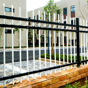 Panneaux de clôture <span class=keywords><strong>en</strong></span> fer forgé, peints par pulvérisation, panneaux de clôture <span class=keywords><strong>en</strong></span> tube carré galvanisé pour la balustrade extérieure de la villa - Product Image 6