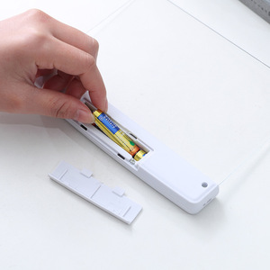 Lampe de lecture à vision nocturne LED Protection douce des yeux <span class=keywords><strong>Lit</strong></span> dortoir étudiant Apprentissage Creative Flat Transparent Book Light - Product Image 5