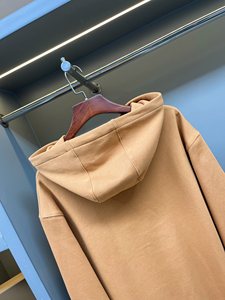เสื้อฮู้ดดี้ผู้ชายหลากสีแบบสวมหัว แขนยาว สไตล์ลำลอง ใส่ได้ทุกวัน - Product Image 3
