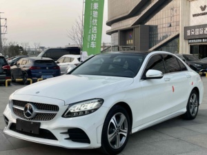 Voiture d'occasion <span class=keywords><strong>Mercedes</strong></span> Benz Classe C C260L 2019 1.5T LHD Essence Chine Berline d'occasion pour l'exportation <span class=keywords><strong>Automobile</strong></span> de luxe d'occasion - Product Image 1
