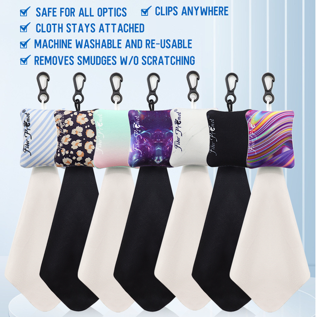 Hiking Portable Pouch Microfiber Cloth Keychain Backpack Hanging Microfiber Glasses Screen Cleaner Key Chain for Cleaning