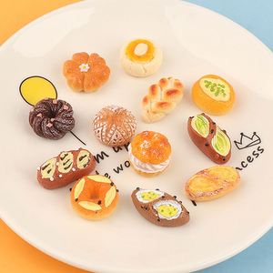 Jouets alimentaires en résine, ornements de pain et de desserts, coques de téléphone DIY, pinces à cheveux, accessoires, maisons de poupées, jouets et petites décorations pour la maison - Product Image 5