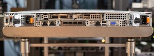 PowerEdge R660 8sff เซิร์ฟเวอร์แบบแร็ค 1U พร้อมซ็อกเก็ตสำหรับโปรเซสเซอร์รุ่นที่ 4 หรือ 5 จำนวน 2 ตัว รุ่น Bronze 3408U ความเร็ว 1.8GHz มีสินค้าในสต็อก - Product Image 5